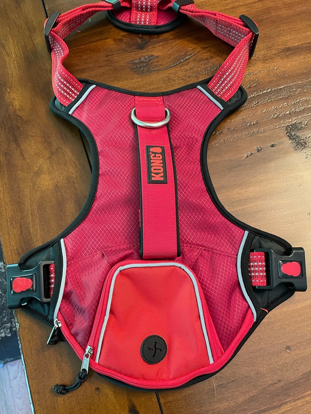 KONG Dog Harness with Pouch Size: X Large